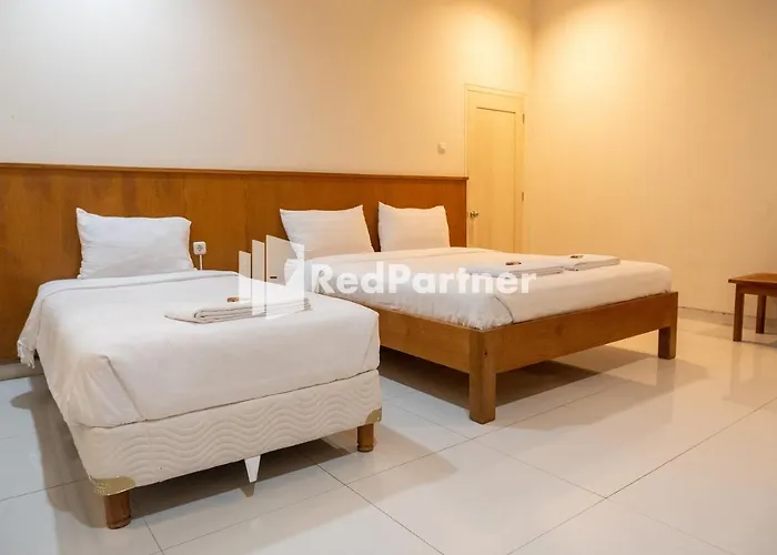 Villa Dora Jogja Near Malioboro Area Mitra Reddoorz Yogyakarta